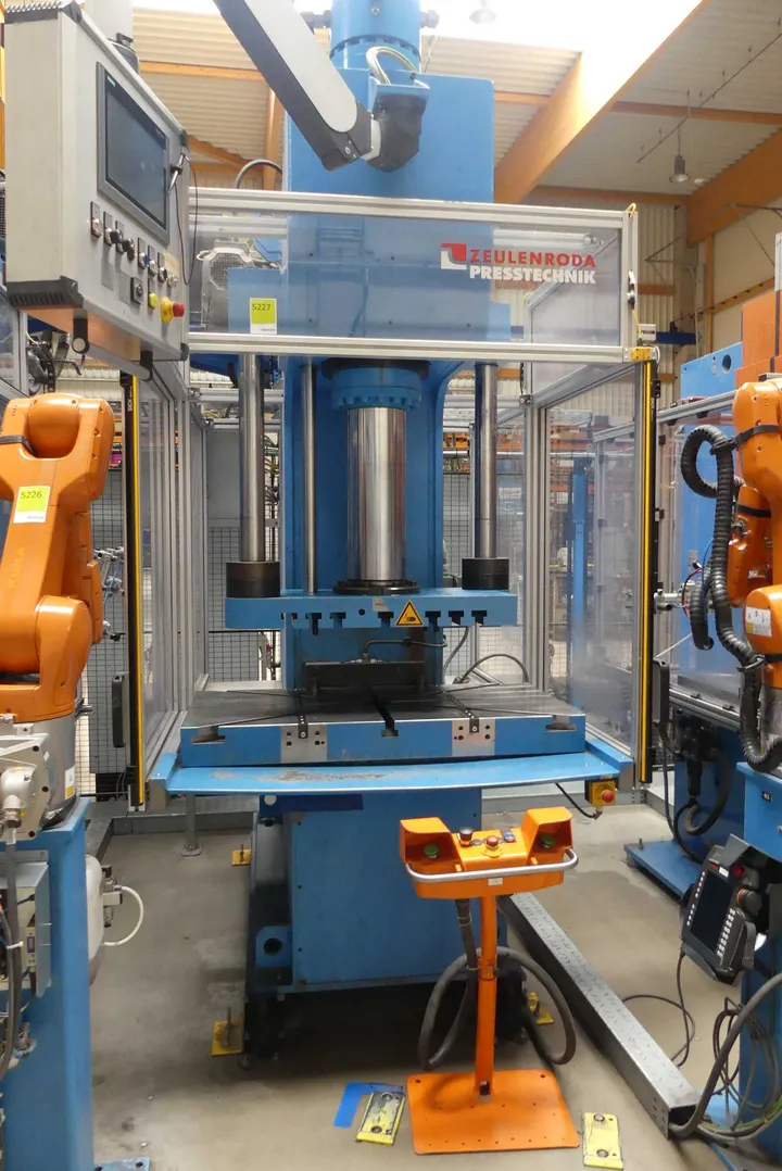ZEULENRODA PRESSTECHNIK PYE 100 F hydraulische Einständerpresse Presskraft 1.000 kN